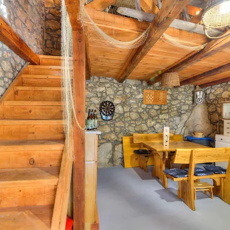 In 30426 Novi Vinodolski