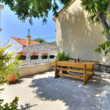 Semesterbostad In 30426